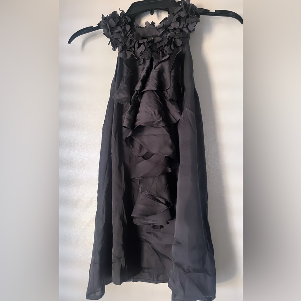 Willi Smith Sleeveless Top Ruffle Collar